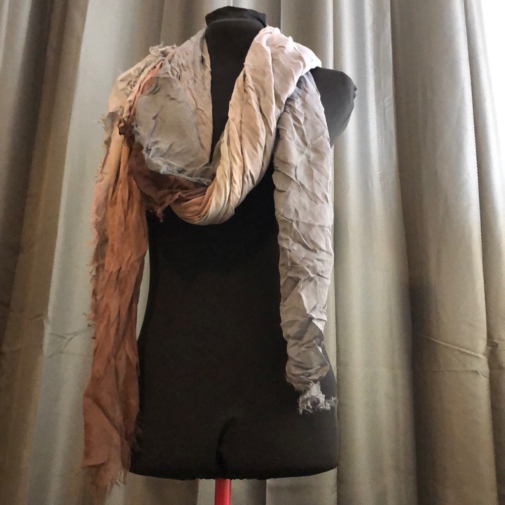 Tilo ombré Scarf